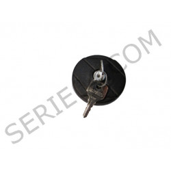 fuel cap with key