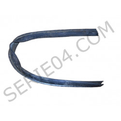 Lower door seal