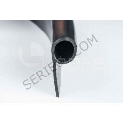 Front door lower seal