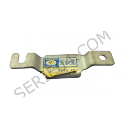 exhaust bracket