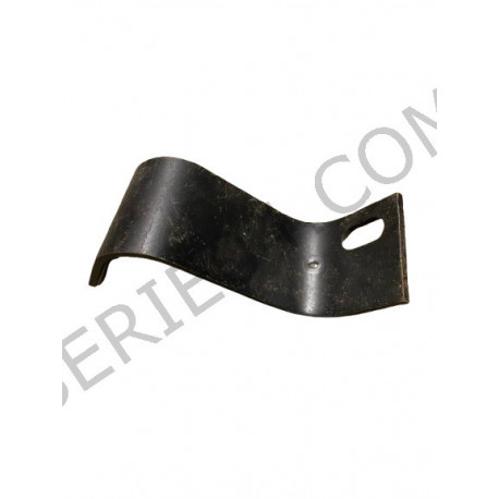 ferrure de pare-chocs