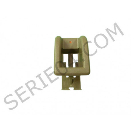 entourage de bouton de porte