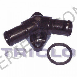 Water manifold on the engine block