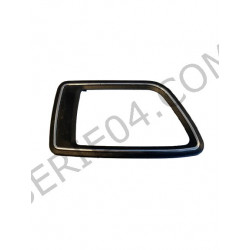 cache entrée de porte int