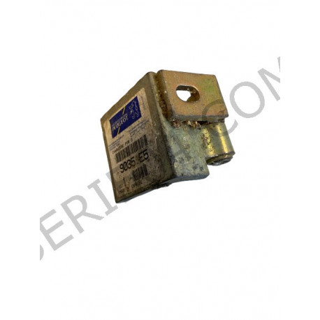 charnière supérieure de porte