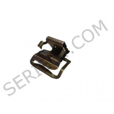 agrafe de garniture