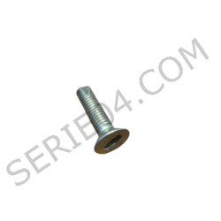 countersunk screw