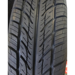 pneu 165/70 R 13 79T ROAD