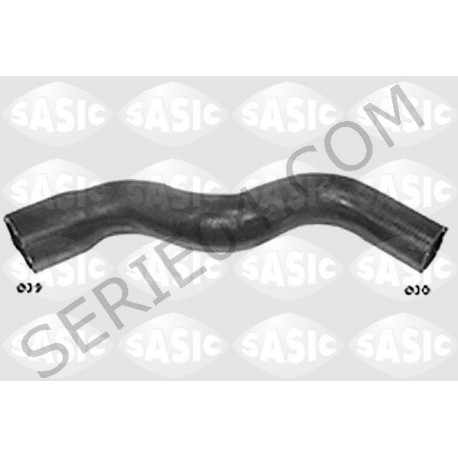 Upper radiator hose