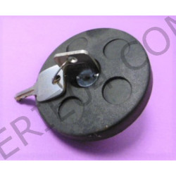 Tank cap key