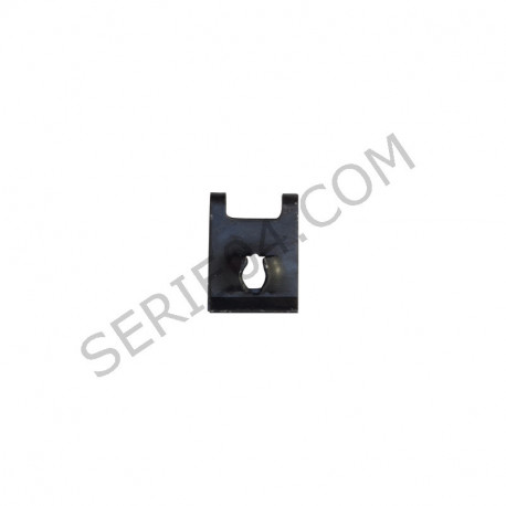 Ø4.2 pinch nut clips