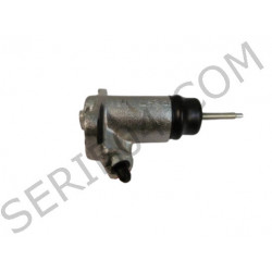 Clutch slave cylinder