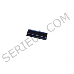 windshield or rear window trim upper key