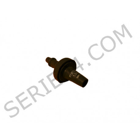 Cover spark plug