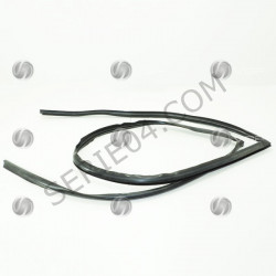 windshield trim